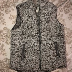 Thread and Supply Sherpa Vest